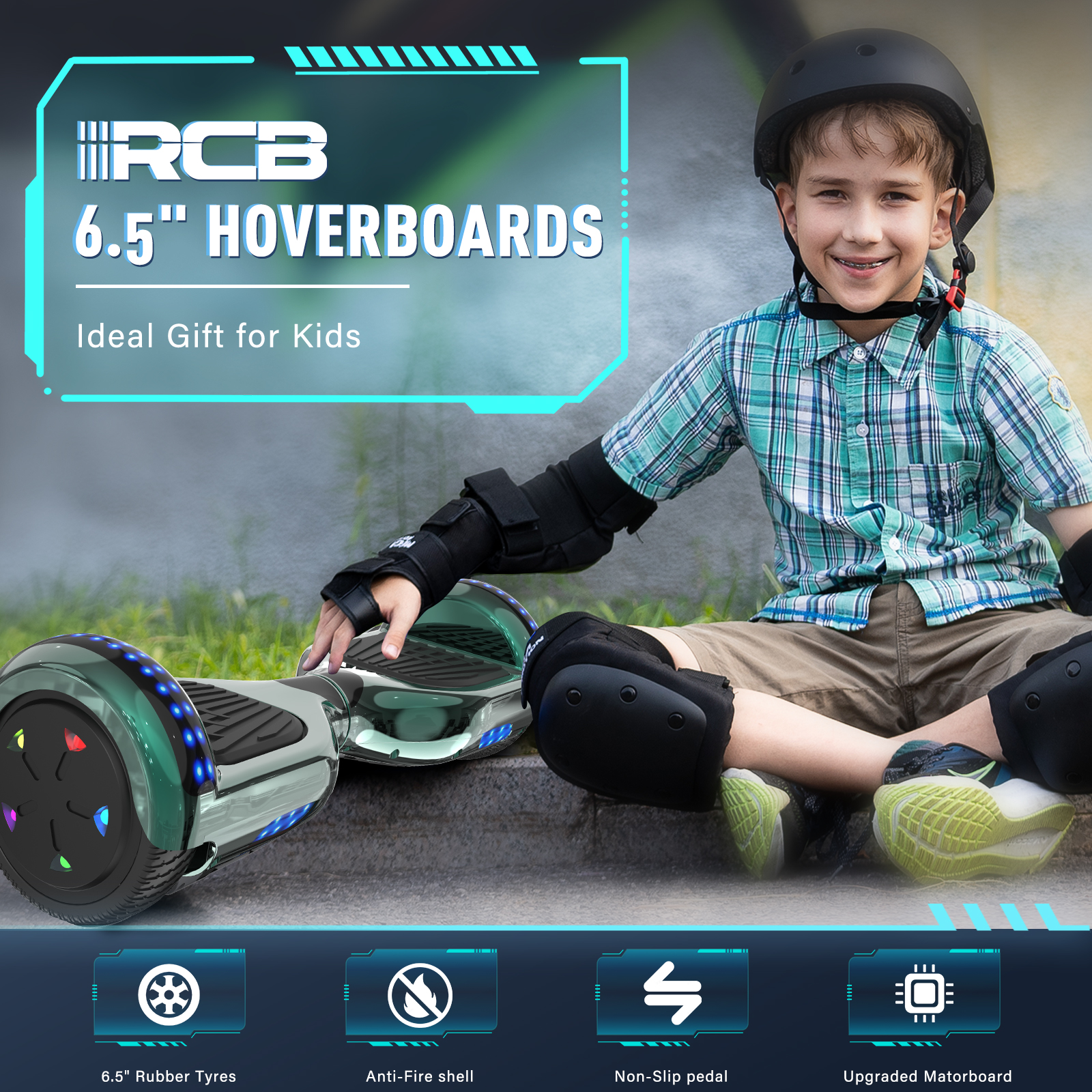 Junge sitzt mit Schutzgelaendern neben einem leuchtenden Hoverboard.