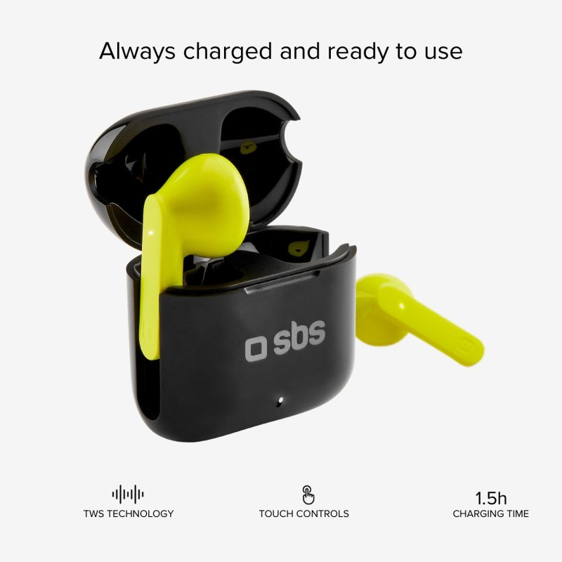 Auriculares TWS amarillo brillante en estuche de carga negro abierto.