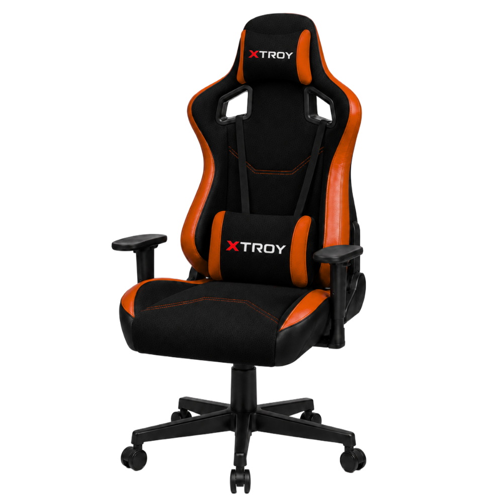Baş desteği, bel yastığı ve siyah tekerlekli tabanı olan siyah ve turuncu X-Troy oyuncu koltuğu.