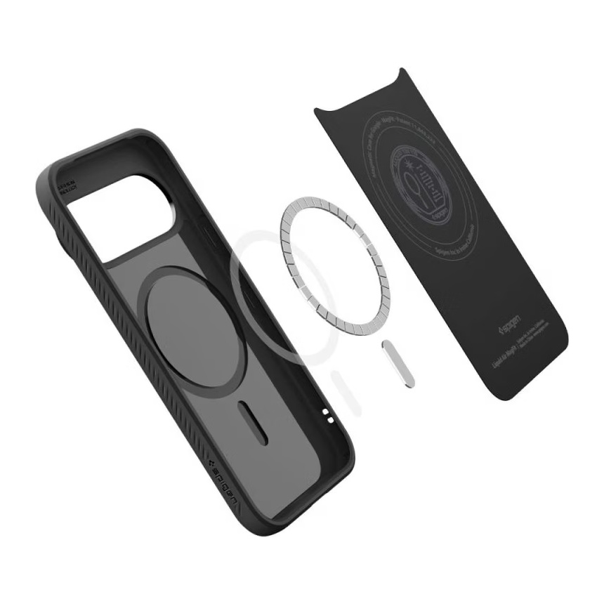 Vista despiezada de una funda de móvil negra, anillo magnético y parte trasera sobre fondo blanco.