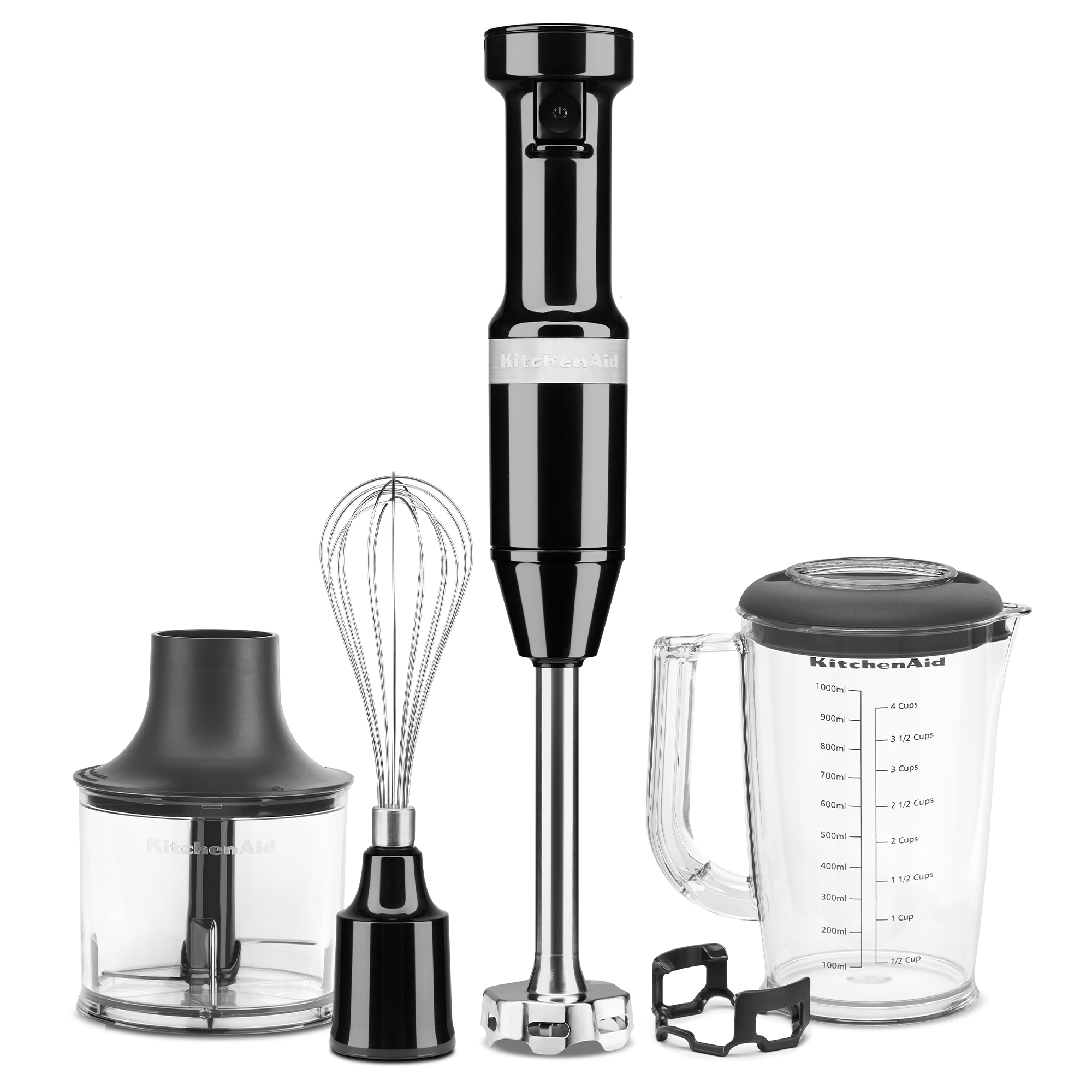 Czarny zestaw blender ręcznego KitchenAid z rozdrabniaczem, trzepaczką i dzbankiem z miarką na białym tle.