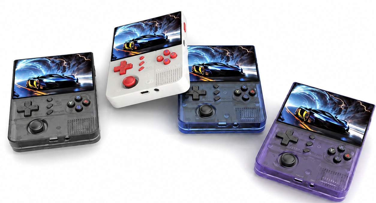 Cuatro consolas portátiles en gris, blanco, azul y púrpura muestran gráficos de juegos de carreras sobre fondo blanco.