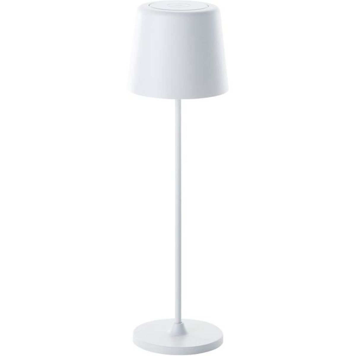 Eine schlichte weiße Tischlampe mit schlankem Stab und rundem Fuß vor weißem Hintergrund.