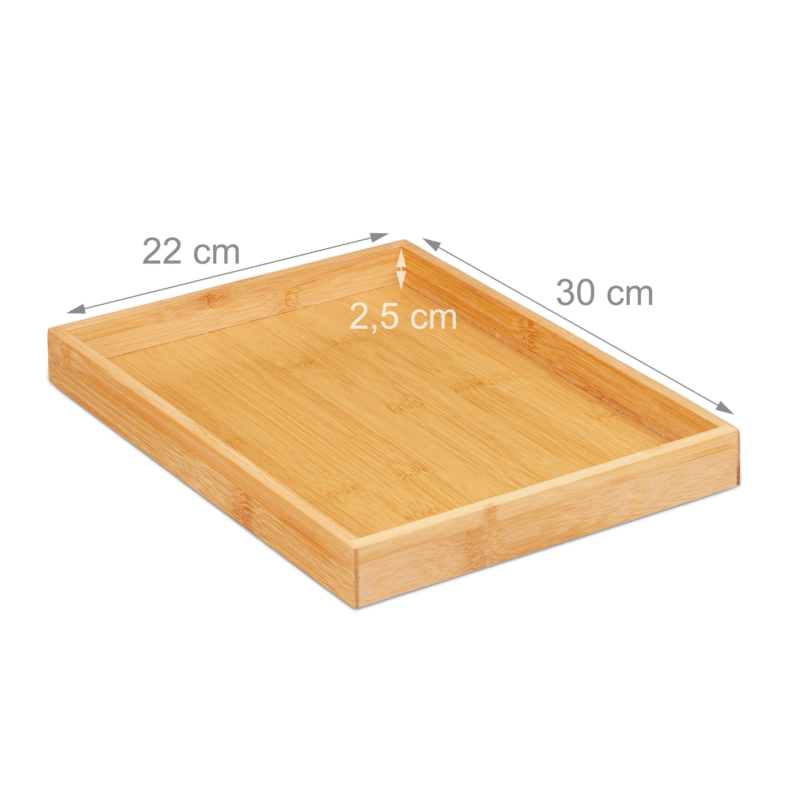 Ein hölzernes rechteckiges Tablett mit den Maßen 22 cm mal 30 cm und einer Höhe von 2,5 cm.