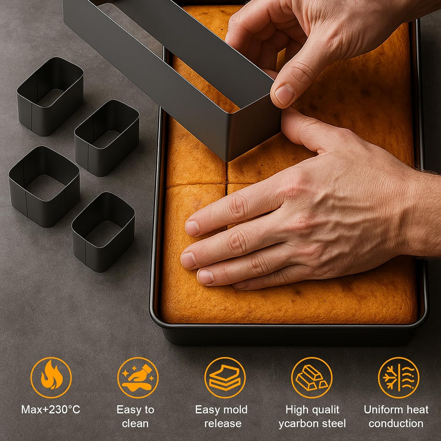 Hände schneiden einen Kuchen in einer Form mit rechteckigen Metallausstechern, vier kleine Formen liegen auf dem Tisch.