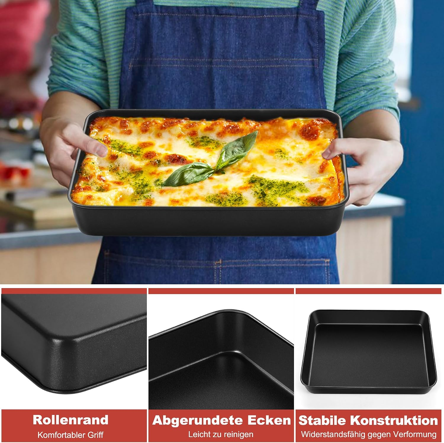 Eine Person im blauen Apron hält eine frisch gebackene Lasagne in einer schwarzen Auflaufform.