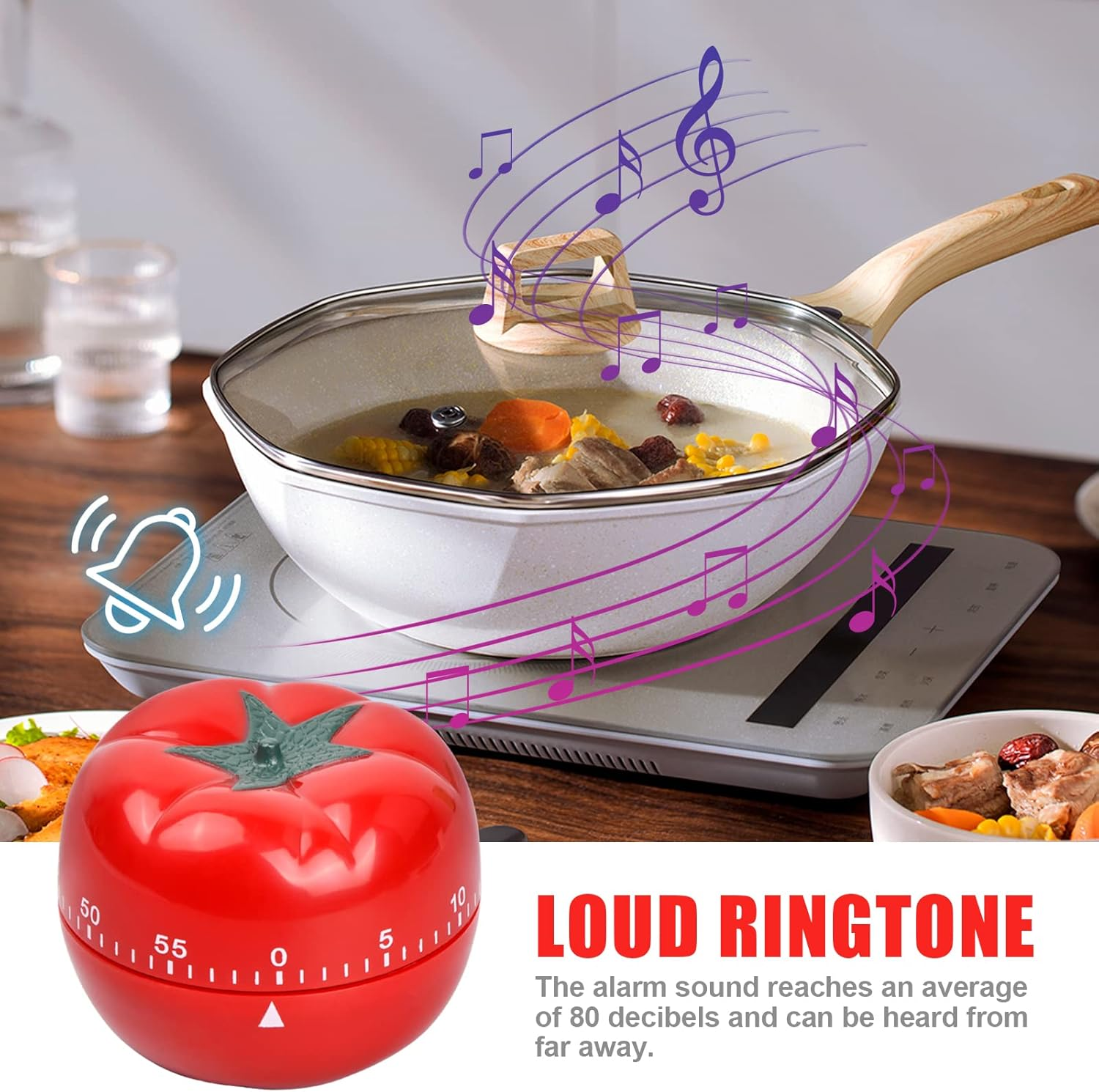 Ein roter Tomaten-Kurzzeitmesser steht vor einer Pfanne mit Suppe auf einem Herd, mit Musiknoten illustriert.