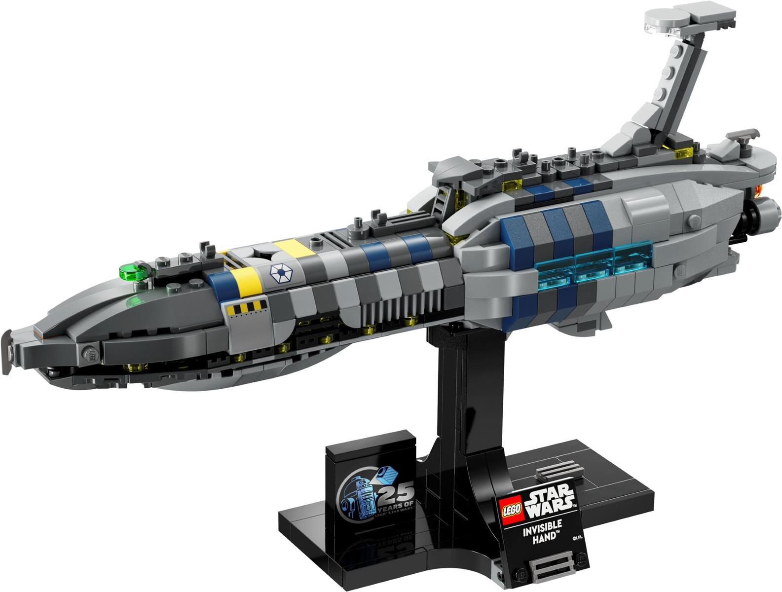 Lego Star Wars Invisible Hand Raumschiffmodell auf einem schwarzen Ständer mit Namensschild.