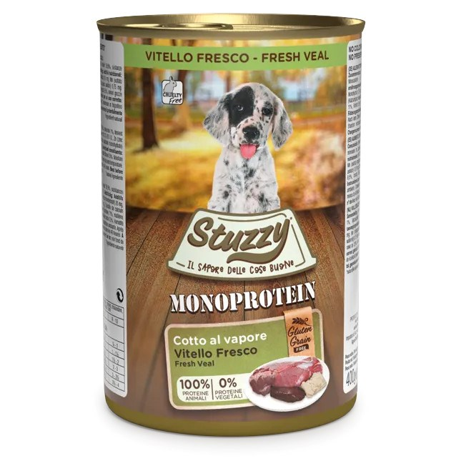 Lata de comida para perros Stuzzy monoproteína con un cachorro, logotipo y carne cruda en la etiqueta.