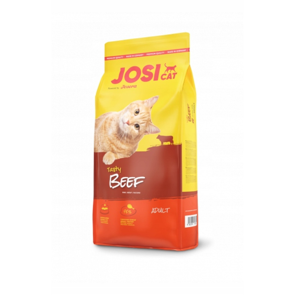 Żółto-czerwona torba z karmy dla kota Josicat Tasty Beef z pomarańczowym kotem.