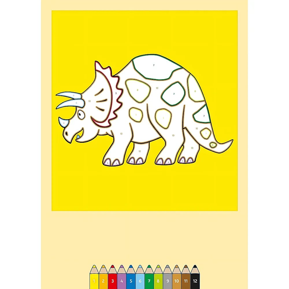 Un triceratopo da colorare con i numeri su sfondo giallo, con dodici matite colorate sotto.