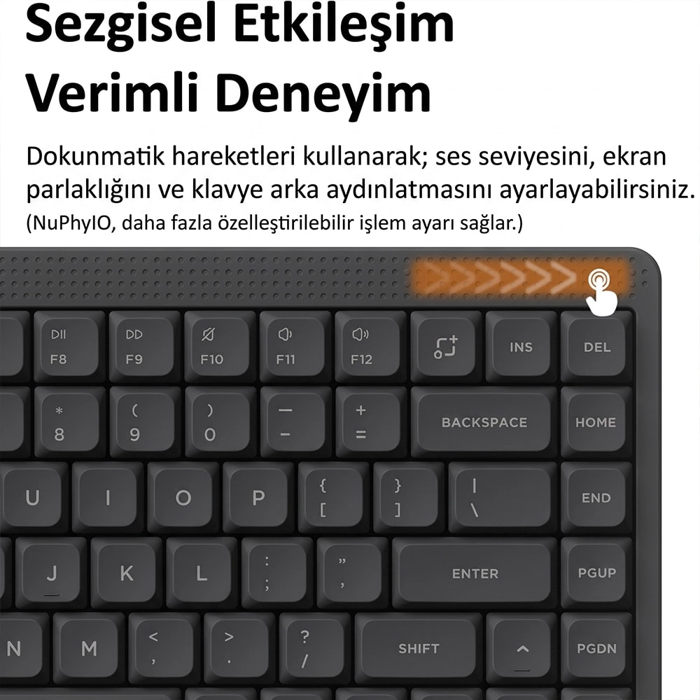 Ręka wskazuje pasek dotykowy nad ciemną klawiaturą z tureckim tekstem.