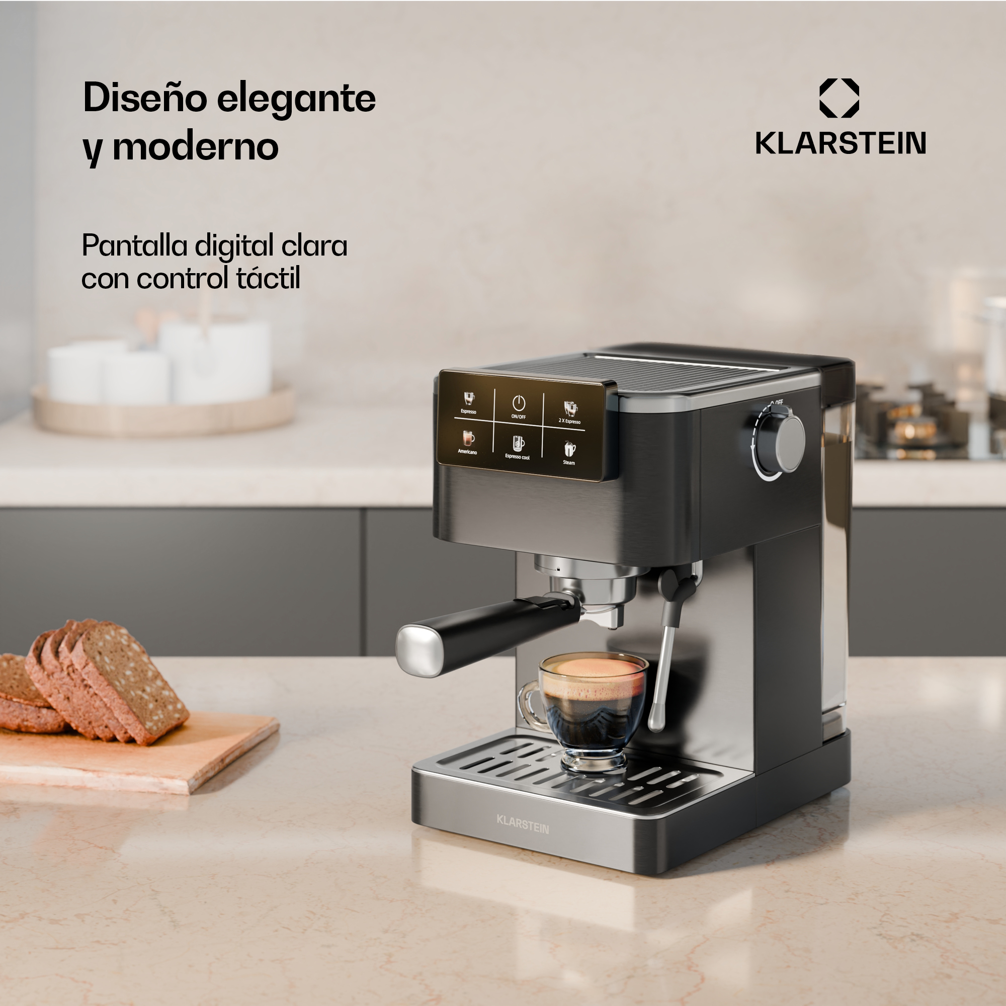 Eine schwarze Klarstein-Espressomaschine auf einer Marmorarbeitsplatte mit Kaffeetasse und Brot.