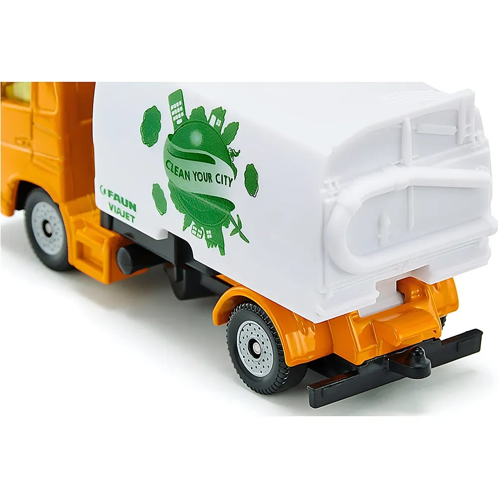 Un camion della spazzatura giocattolo bianco e arancione con scritta verde Clean Your City su sfondo bianco.