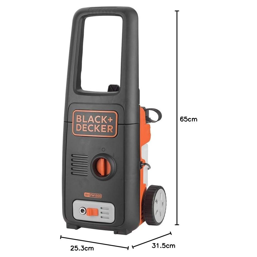 Schwarzer und orangefarbener Black and Decker Hochdruckreiniger mit Maßen von 65cm Höhe, 25.3cm Breite und 31.5cm Tiefe.