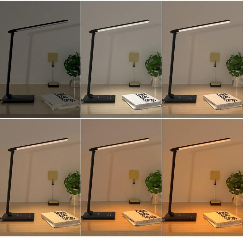 Sechsteiliges Bild einer schwarzen Schreibtischlampe mit einstellbarer Helligkeit und Farbtemperatur auf einem Holztisch.
