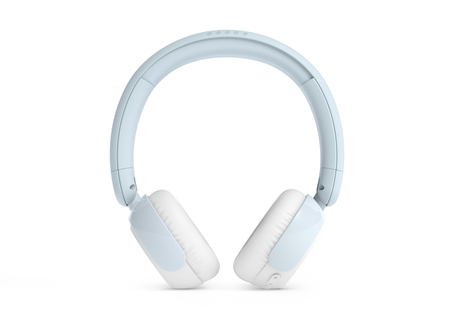 Hellblaue kabellose On-Ear-Kopfhörer mit weichen weißen Ohrpolstern auf weißem Hintergrund.