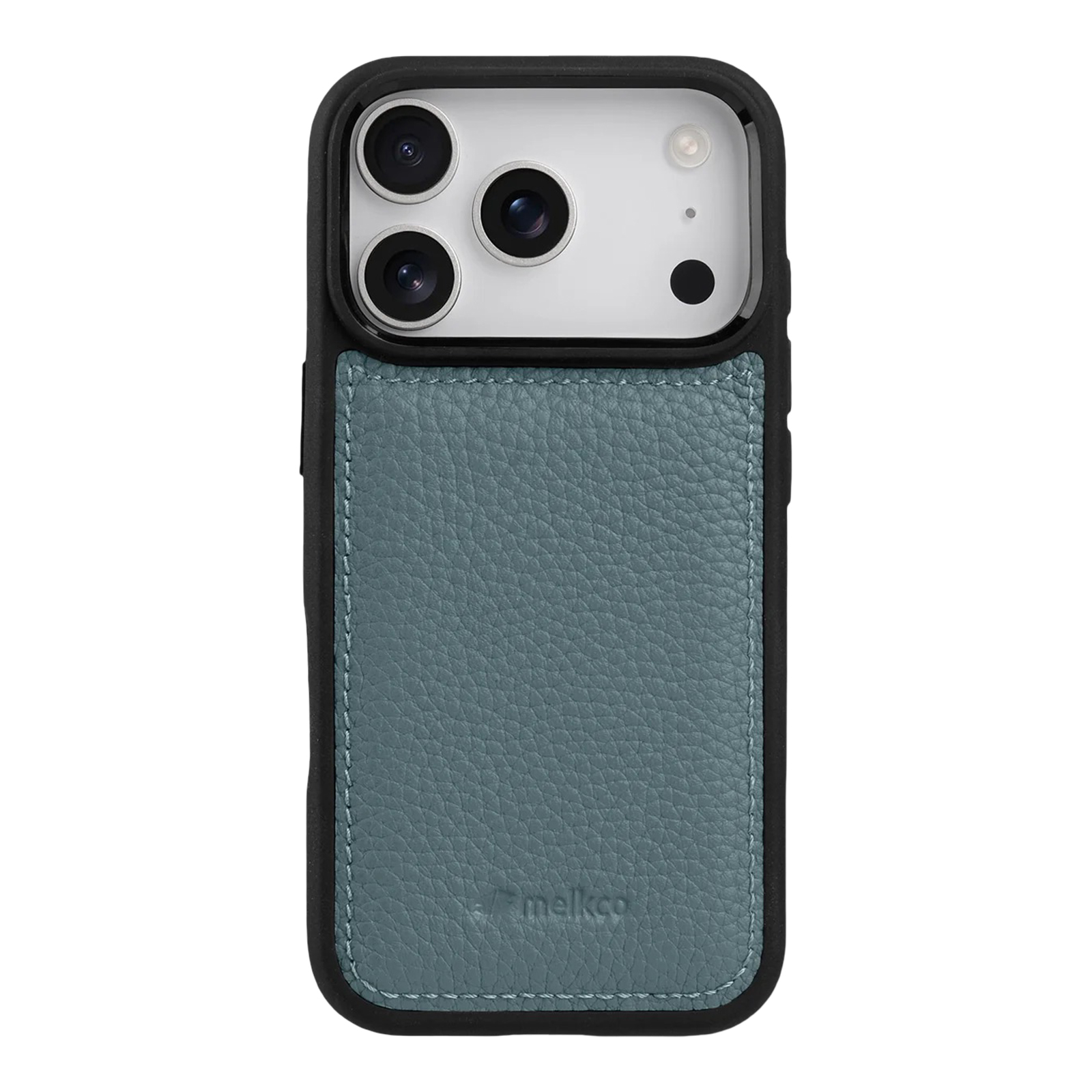 Eine schwarze Smartphone-Hülle mit blauer Leder-Rückseite und dreifacher Kamera.