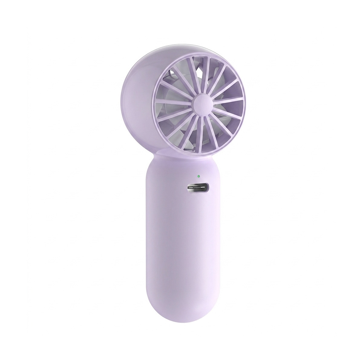 Ein pastellvioletter Handventilator mit USB-C-Anschluss vor weißem Hintergrund.