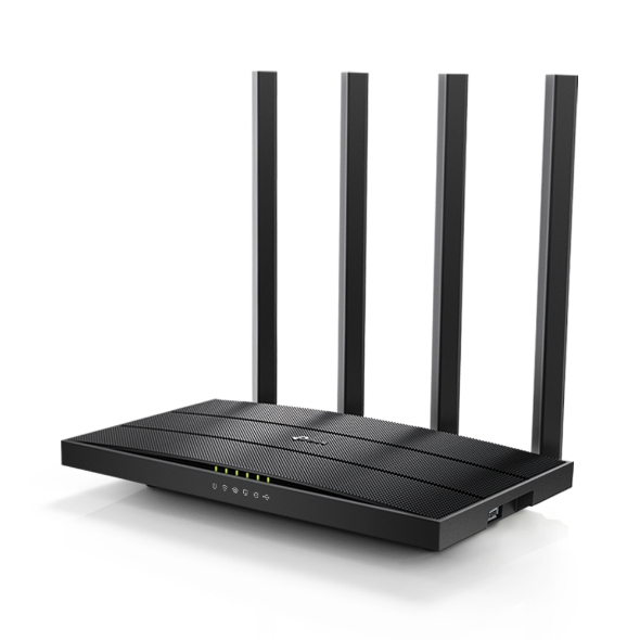 Czarny router bezprzewodowy z czterema pionowymi antenami i świecącymi kontrolkami na białej powierzchni.