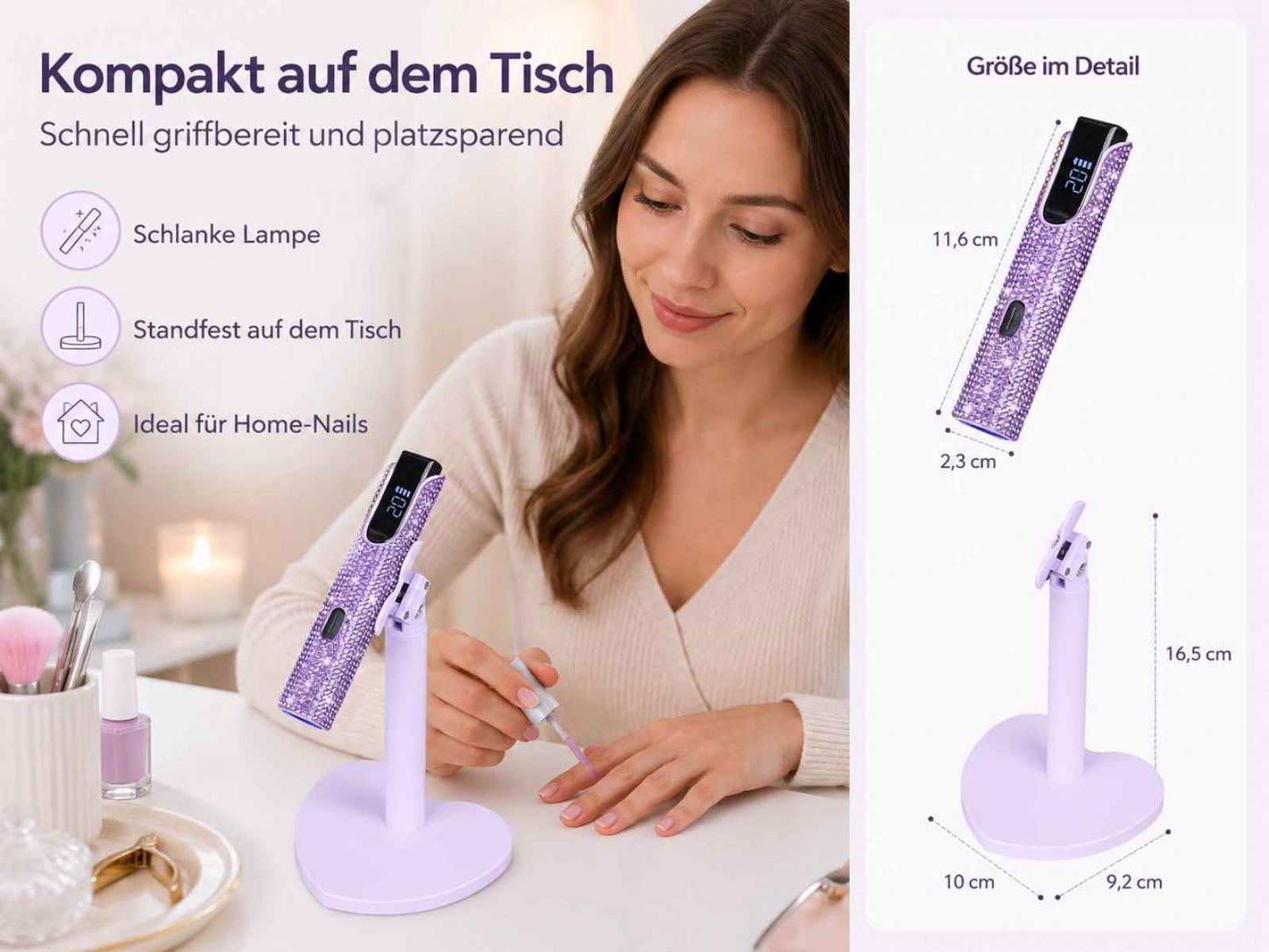 Eine Frau lackiert ihre Nägel vor einer kompakten, lila Glitzer-Nagellampe auf einem Tisch.