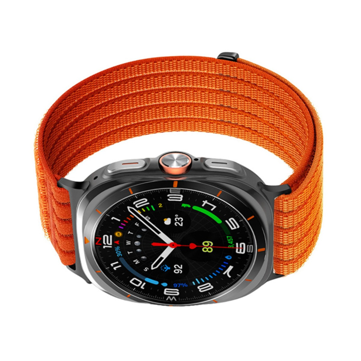 Eine schwarze Smartwatch mit einem leuchtend orangen Stoffarmband und runder Zifferblattanzeige auf weißem Hintergrund.