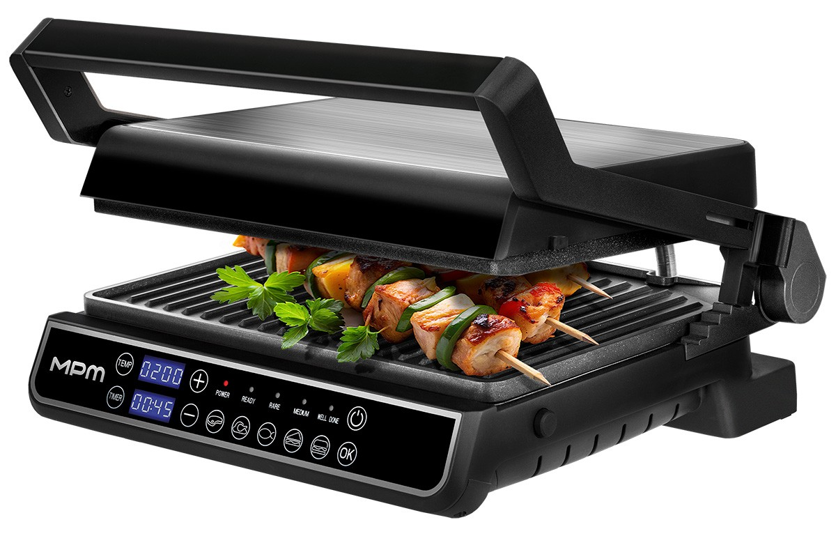 Czarny elektryczny grill kontaktowy z cyfrowymi przyciskami i szaszłykami.