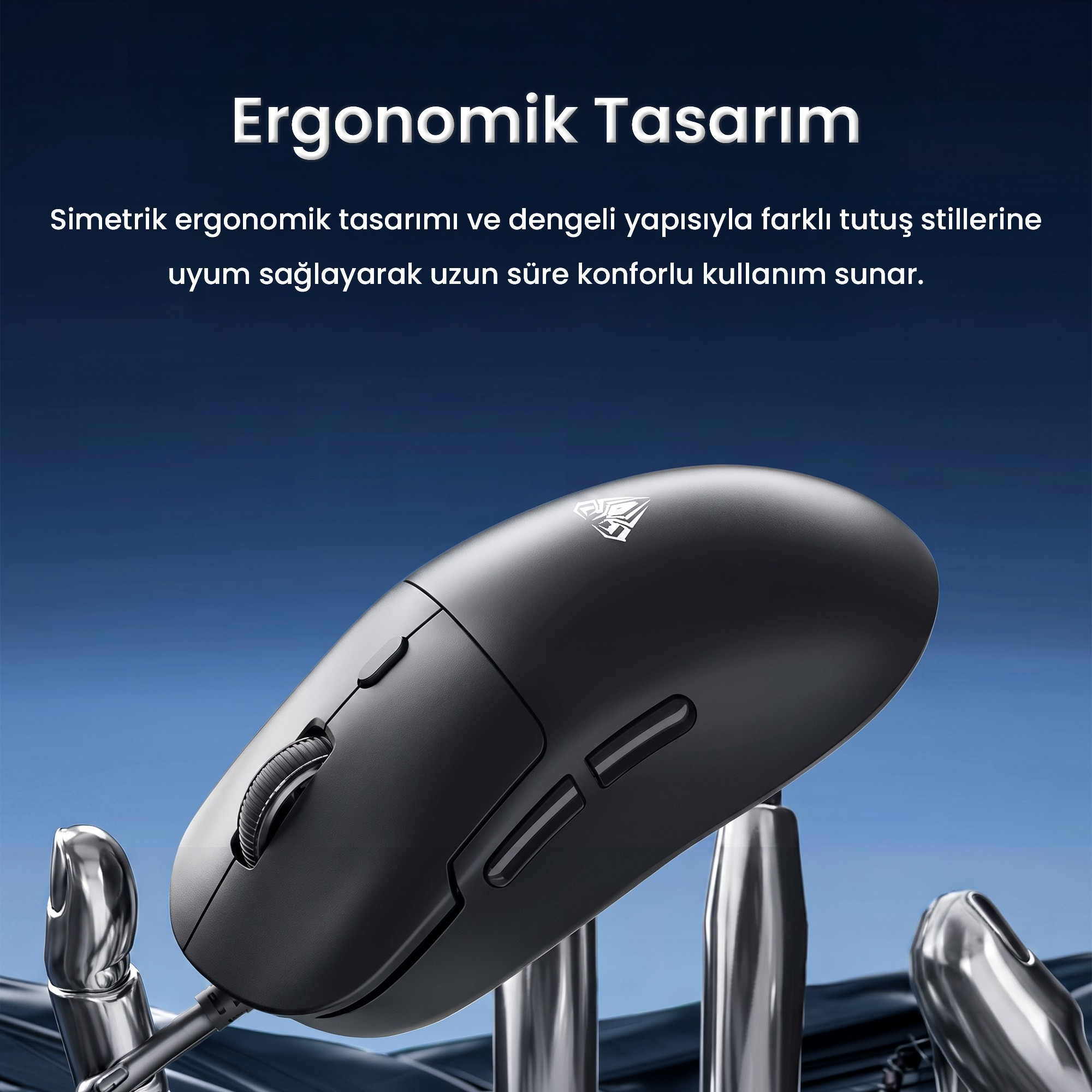 Ergonomik tasarım hakkında Türkçe metin içeren mavi arka plan önünde siyah bir bilgisayar faresi.