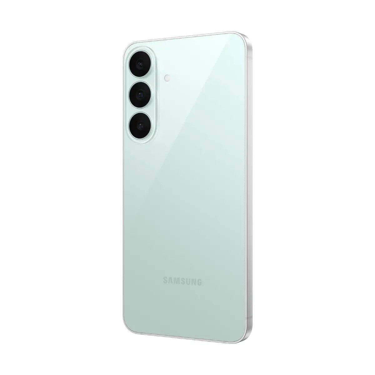 Parte trasera de un smartphone Samsung verde claro con triple cámara vertical y logotipo sobre fondo blanco.