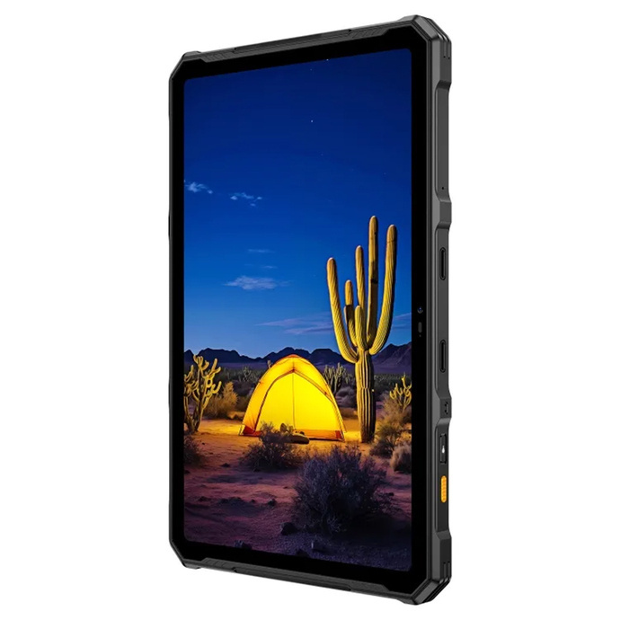 Wytrzymały tablet przedstawia oświetlony żółty namiot i kaktusy w pustynnym krajobrazie w nocy.