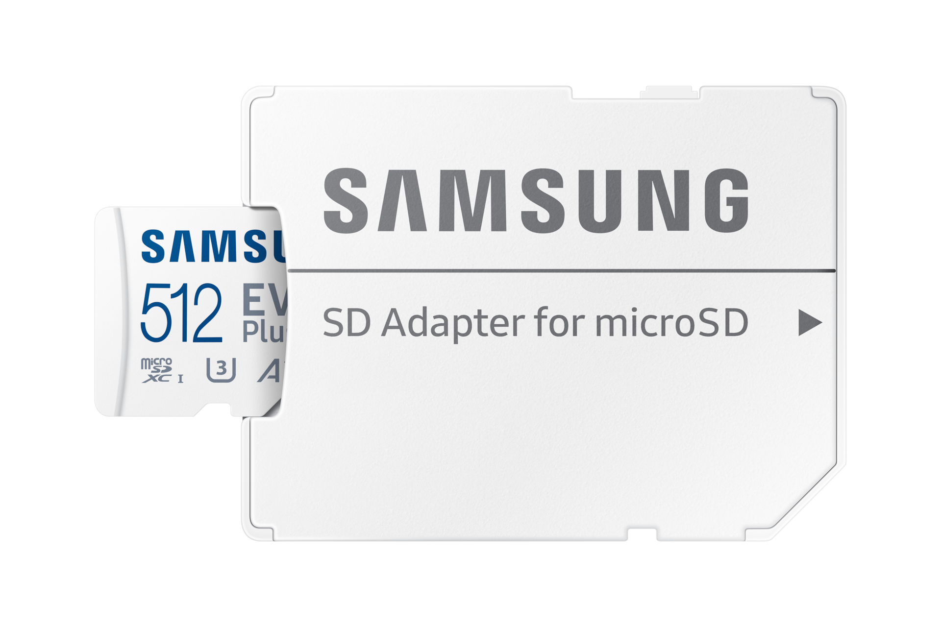 Eine weiße Samsung SD-Adapterkarte mit einer microSD-Karte, die teilweise herausragt.