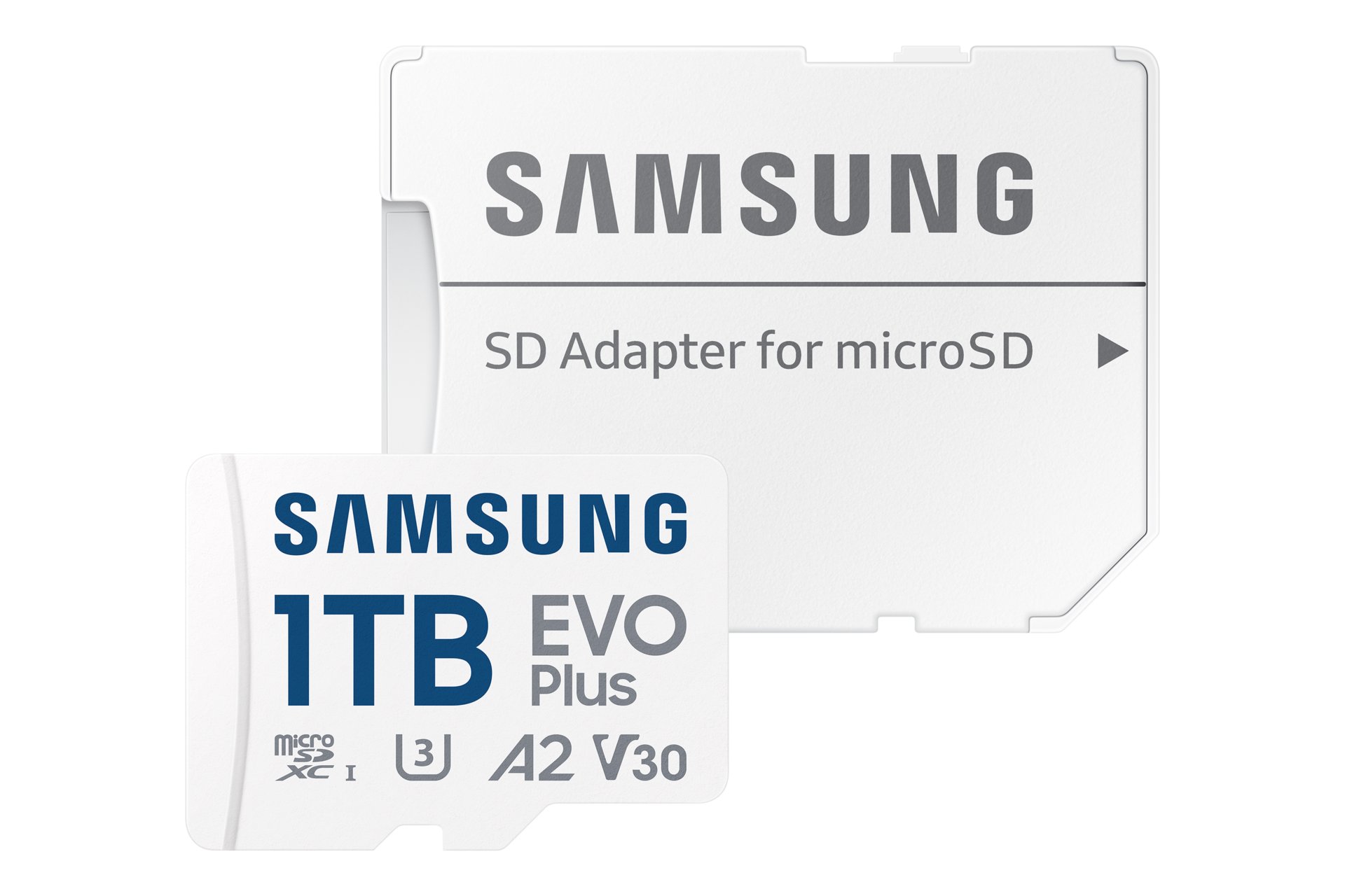 Una tarjeta microSD blanca Samsung 1TB EVO Plus frente a un adaptador SD blanco sobre fondo negro.