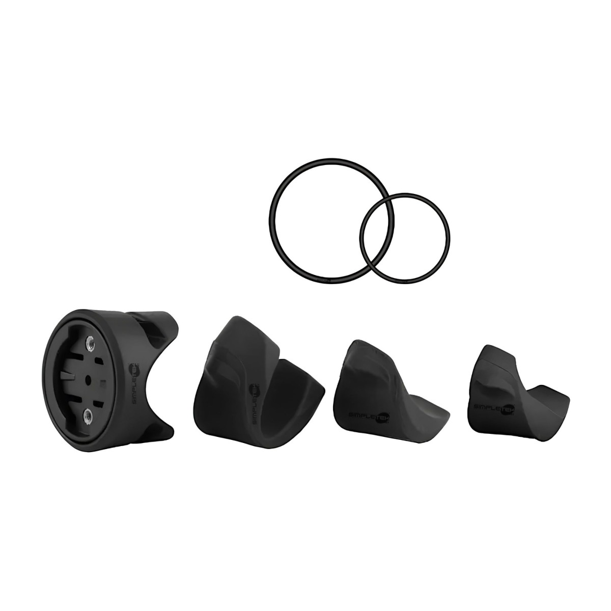 Eine schwarze Fahrradcomputerhalterung, drei Gummiunterlegscheiben und zwei O-Ringe auf weißem Grund.
