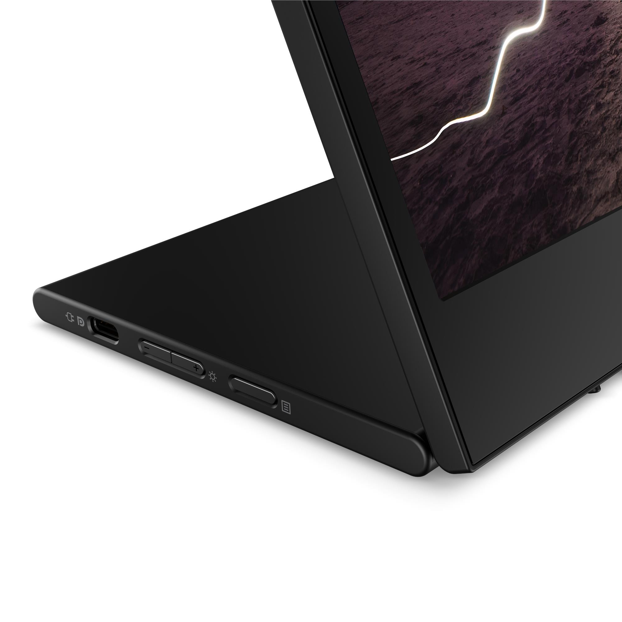 Vista laterale di un laptop nero con porta USB e pulsanti di controllo sullo chassis su sfondo bianco.