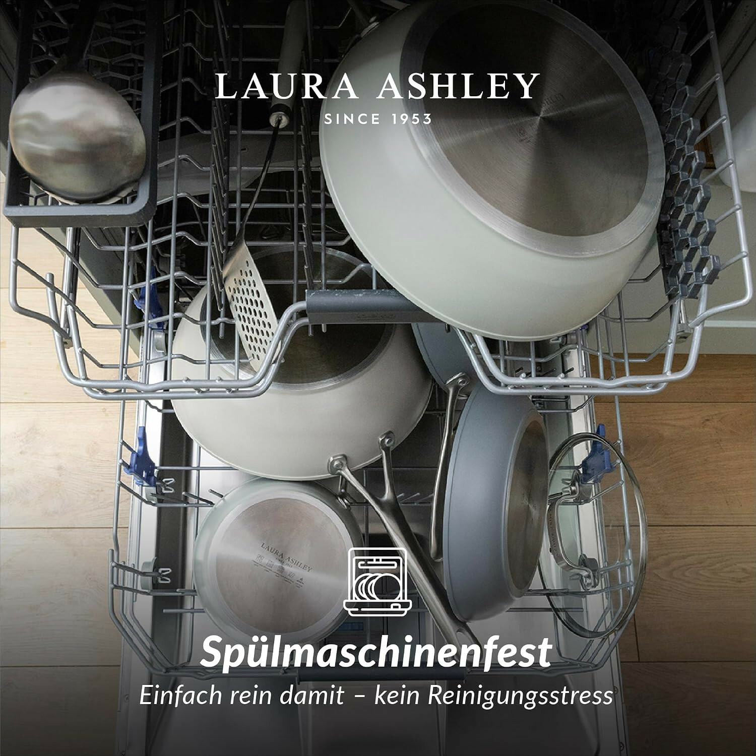 Laura Ashley Kochgeschirr und Töpfe in einer vollgepackten Spülmaschine.