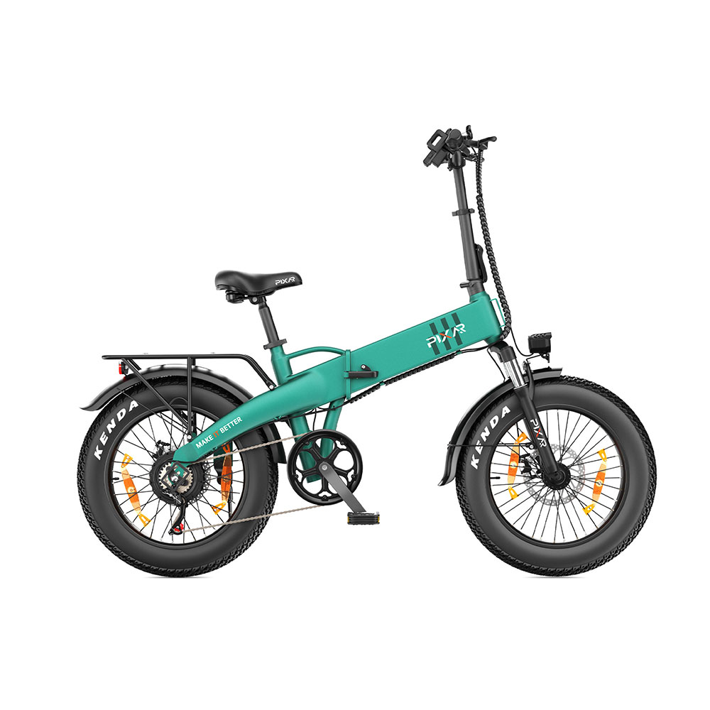 Una bicicleta eléctrica plegable verde menta con neumáticos anchos, marca Kenda y parrilla trasera sobre fondo blanco.