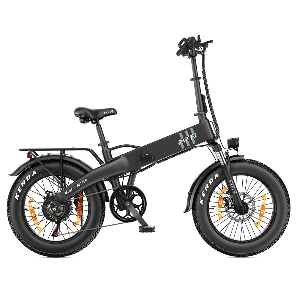 Una bicicleta eléctrica plegable negra con neumáticos anchos y un portaequipajes sobre un fondo blanco.