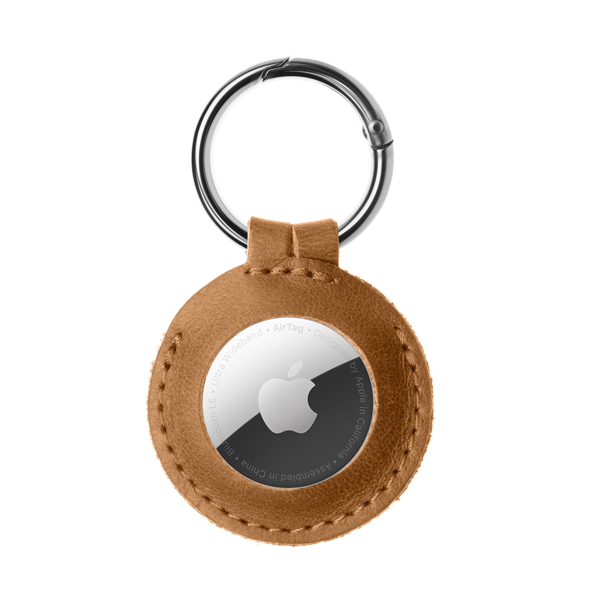 Ein brauner Apple AirTag-Schlüsselanhänger aus Leder mit Metallring vor weißem Hintergrund.