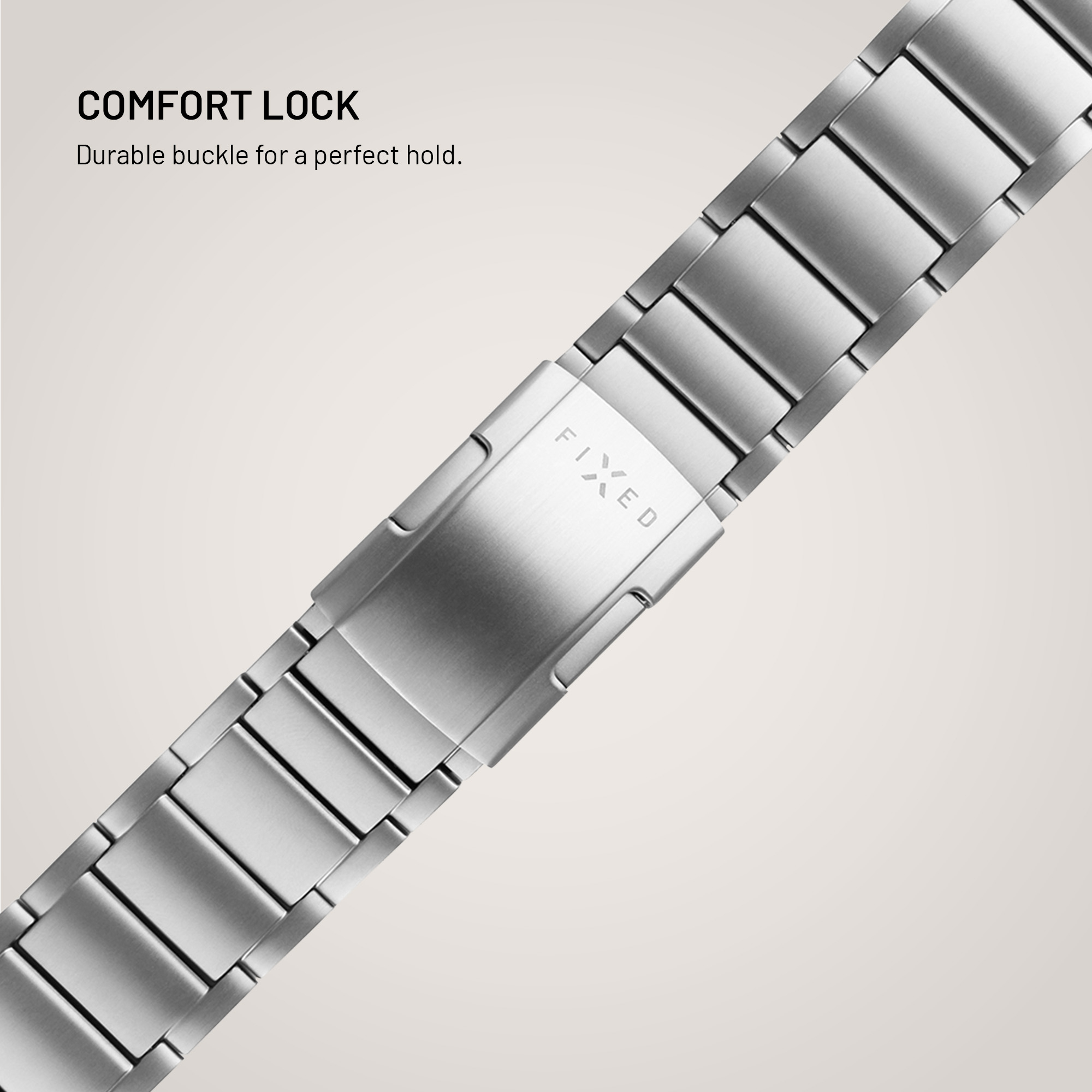 Edelstahl-Uhrenarmband diagonal mit FIXED-Logo-Schnalle.
