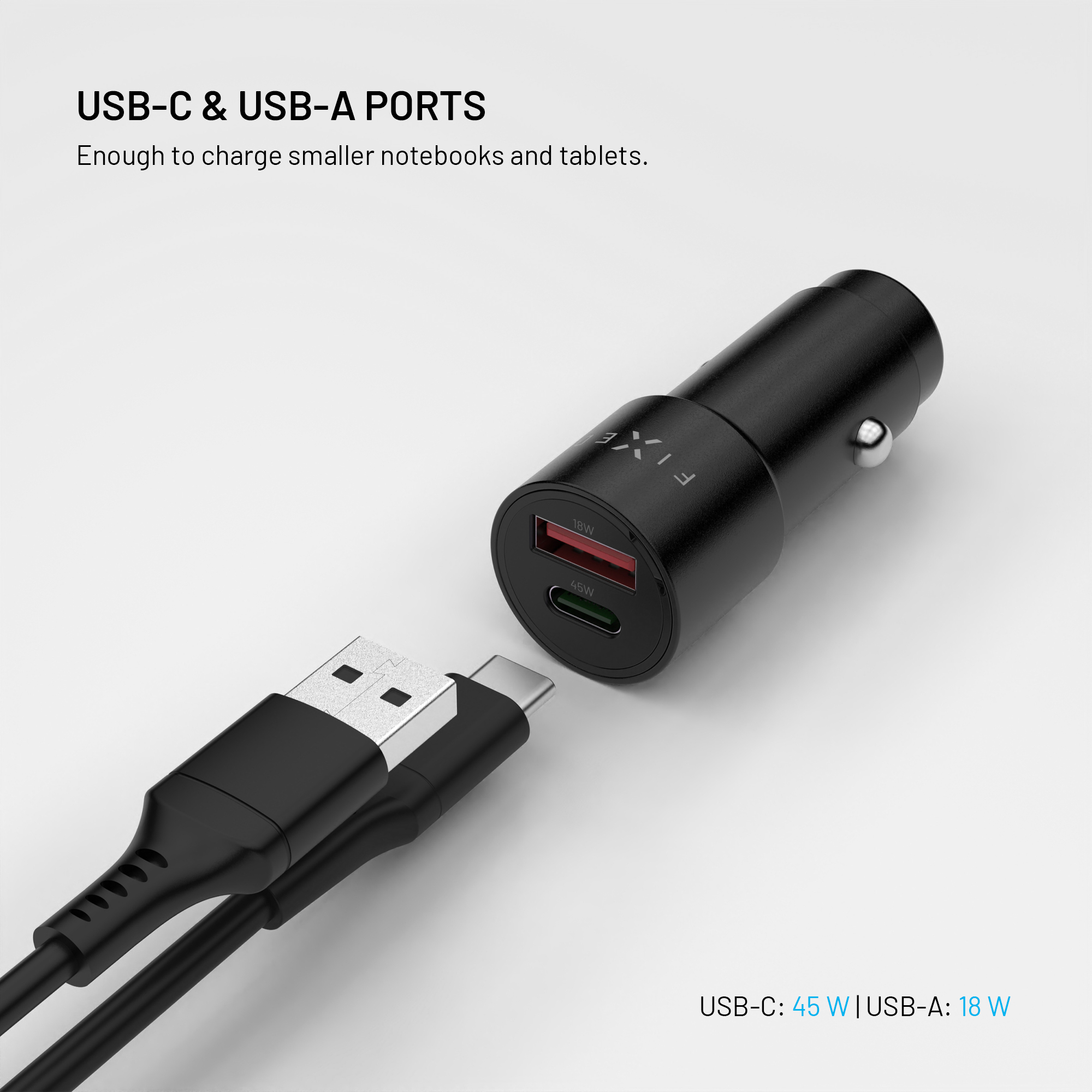 Ein schwarzes Kfz-Ladegerät mit USB-A und USB-C Anschlüssen liegt auf weißem Hintergrund mit passenden Kabeln.