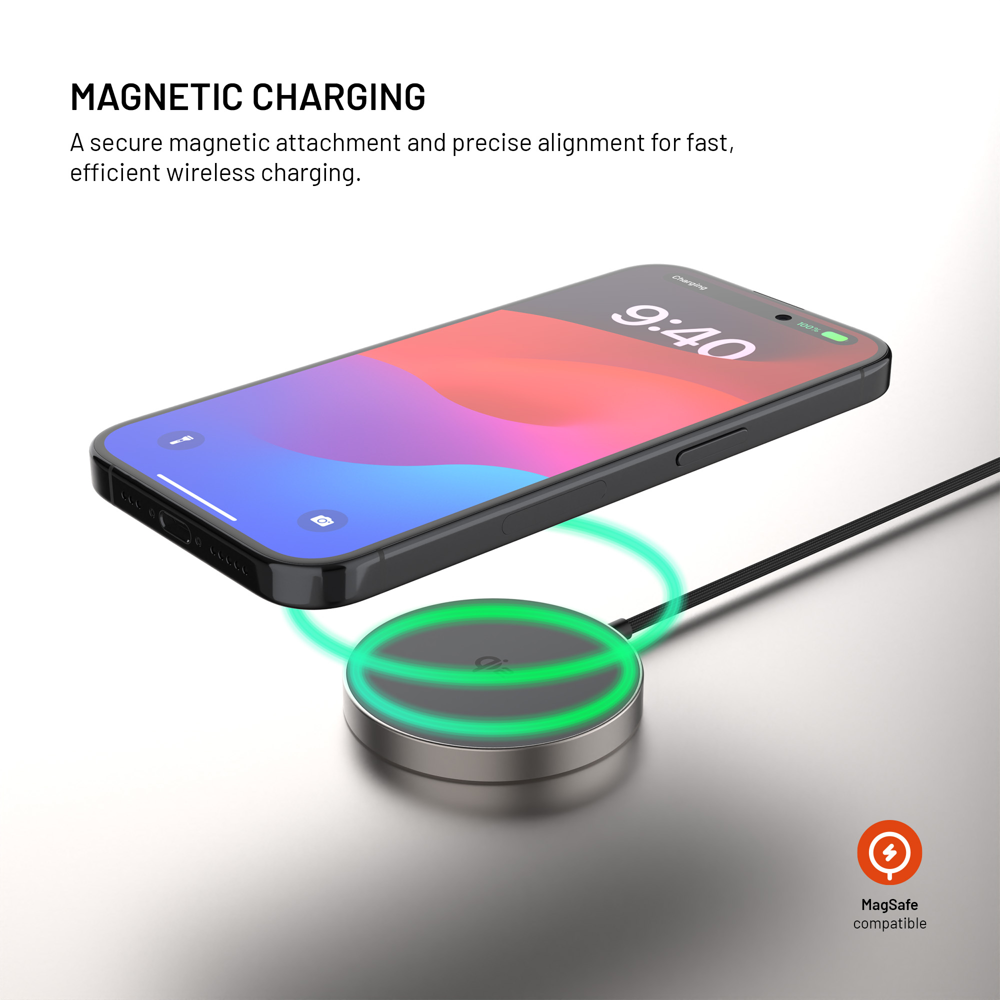 Ein Smartphone lädt kabellos auf einer magnetischen Ladeplatte mit grünem Leuchten.