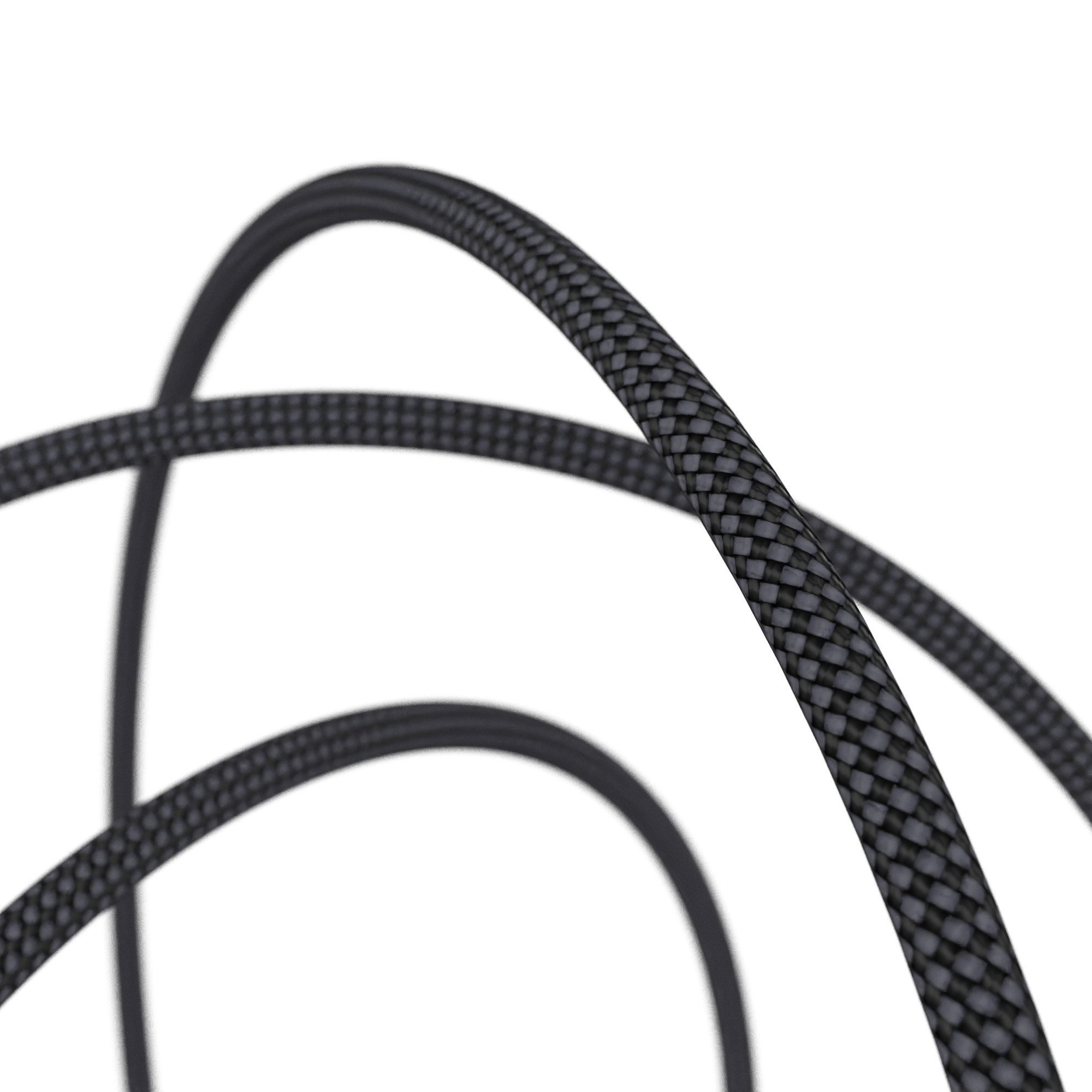 Ein schwarzes geflochtenes Kabel biegt sich in Schleifen vor weißem Hintergrund.