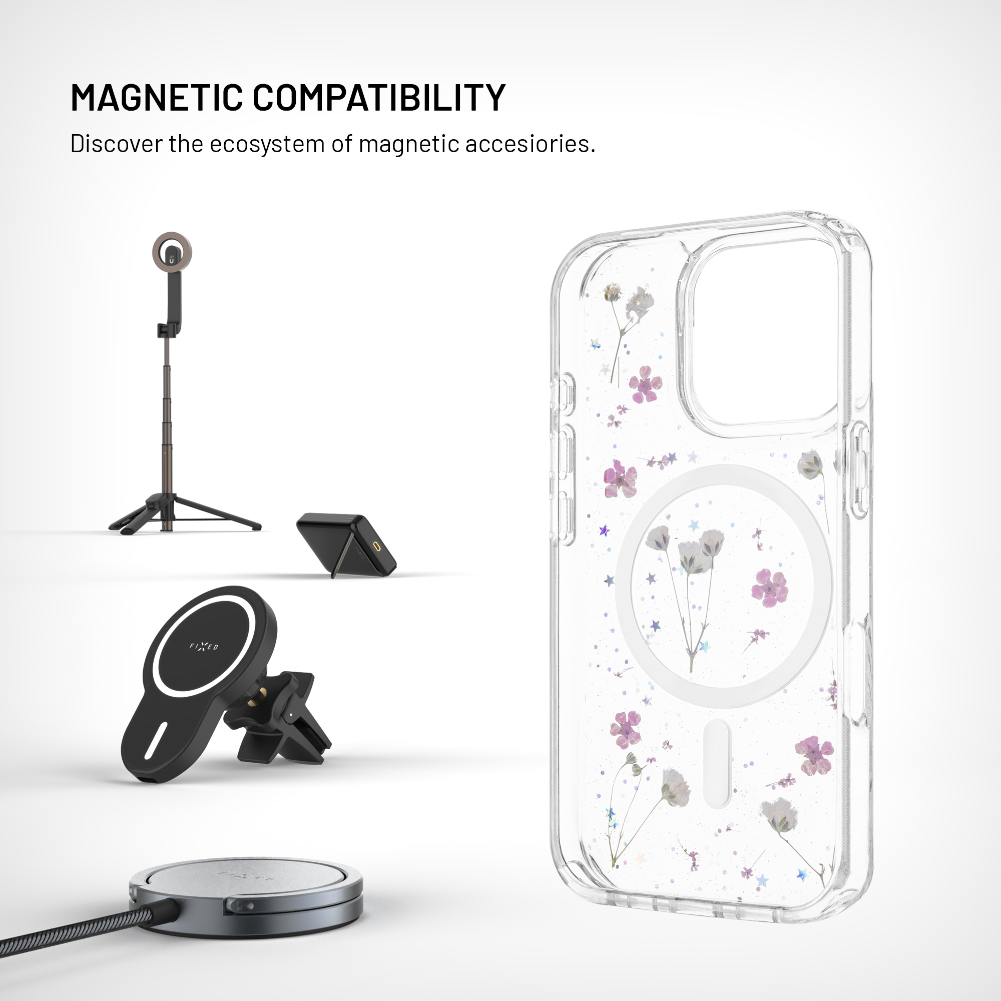 Eine transparente Handyhülle mit gepressten Blumen und MagSafe sowie magnetisches Zubehör wie Stativ und Ladegerät.