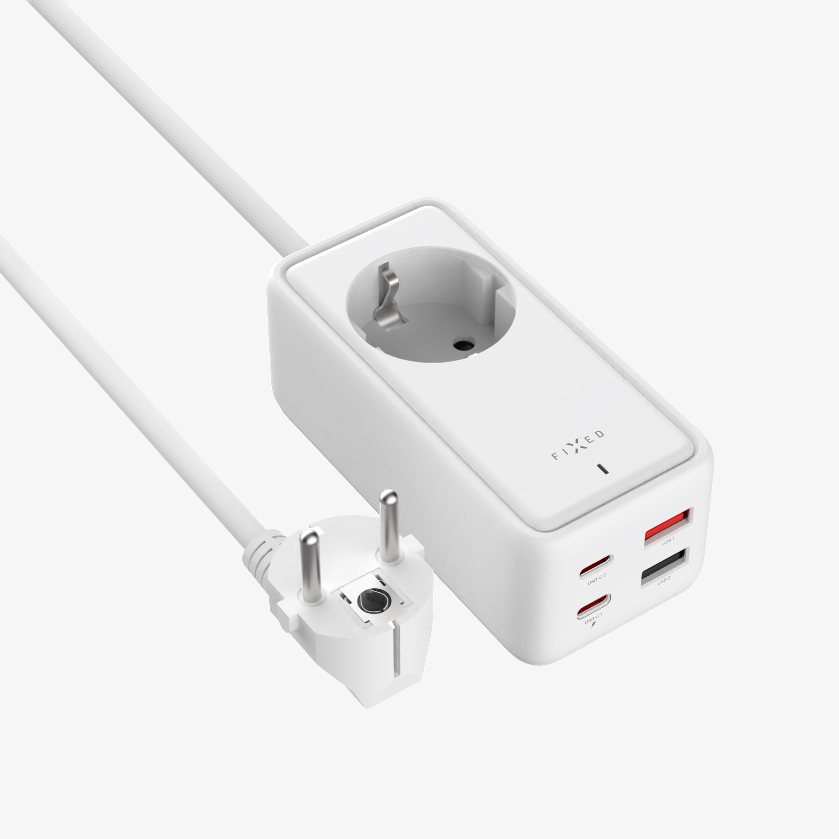 Weißer Mehrfachstecker mit Schuko-Steckdose, USB-Ports und Netzkabel auf hellem Hintergrund.