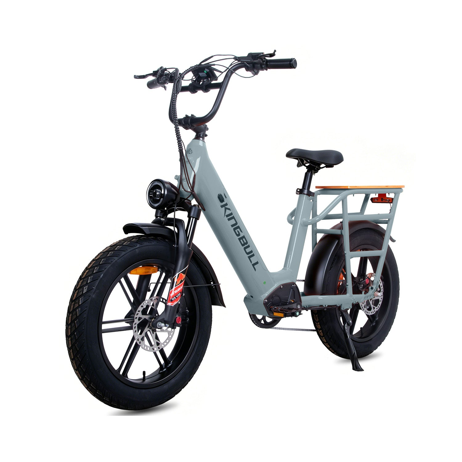 E-bike grigia Kingbull con pneumatici larghi e portapacchi posteriore in legno.