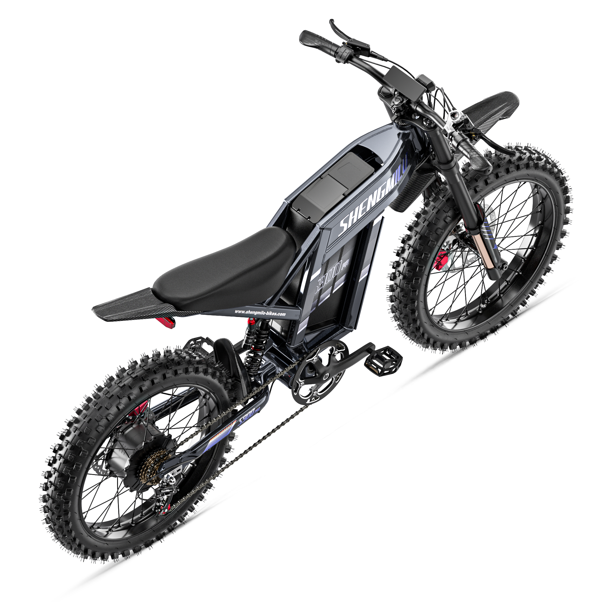 Una dirt bike elettrica nera con pneumatici tassellati spessi, sella imbottita e marchio Shengmilo su sfondo nero.