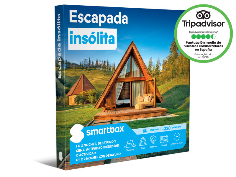 Cabaña de madera en un valle verde, en una caja de regalo azul Smartbox con valoración de TripAdvisor.