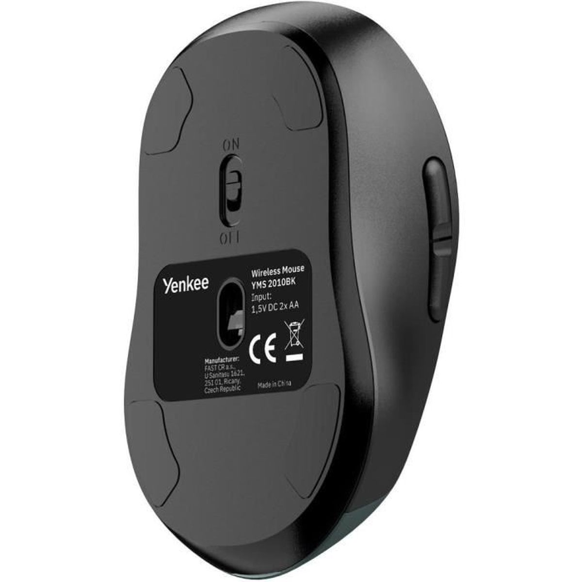 Parte inferior de un ratón inalambrico negro Yenkee con interruptor de encendido, sensor óptico y etiquetas.