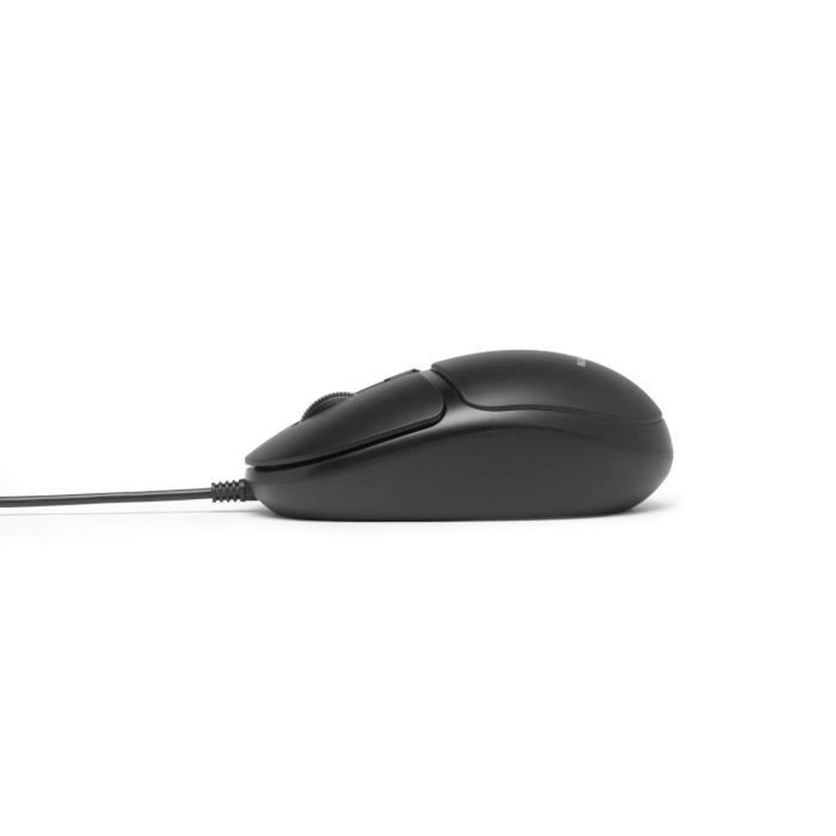Un ratón de ordenador negro con cable sobre un fondo blanco.