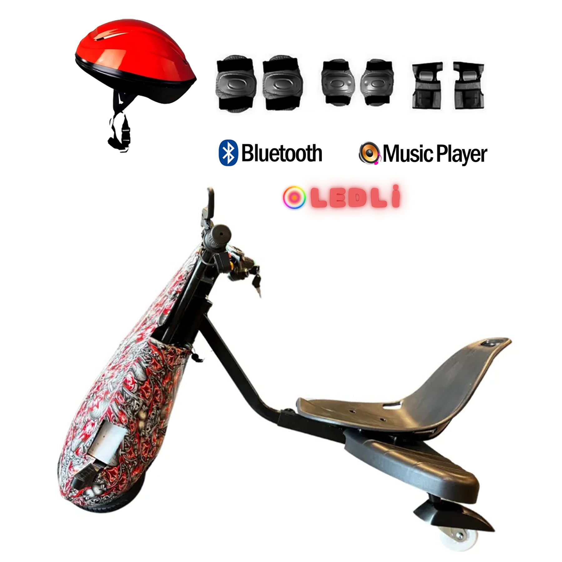 Beyaz arka planda kırmızı kask, dizlikler, Bluetooth ve müzik çalarlı elektrikli drift trikesi.
